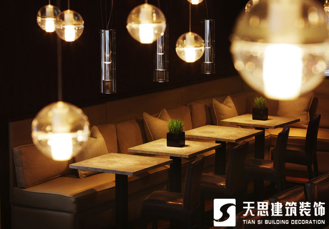 <a href=http://www.h-y.org.cn/anli/ target=_blank class=infotextkey>合肥工裝</a>公司